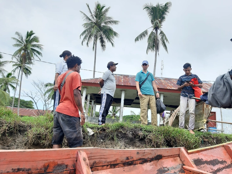 Tim Pu perjalanan ke Kampung Puragi